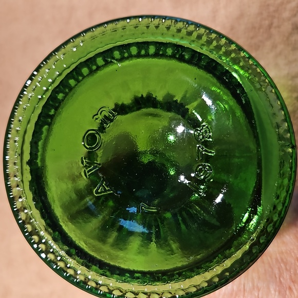 AVON Vintage Emerald Green Bell Decanter 1978 Sweet Honesty Cologne EMPTY T11 - Picture 6 of 7